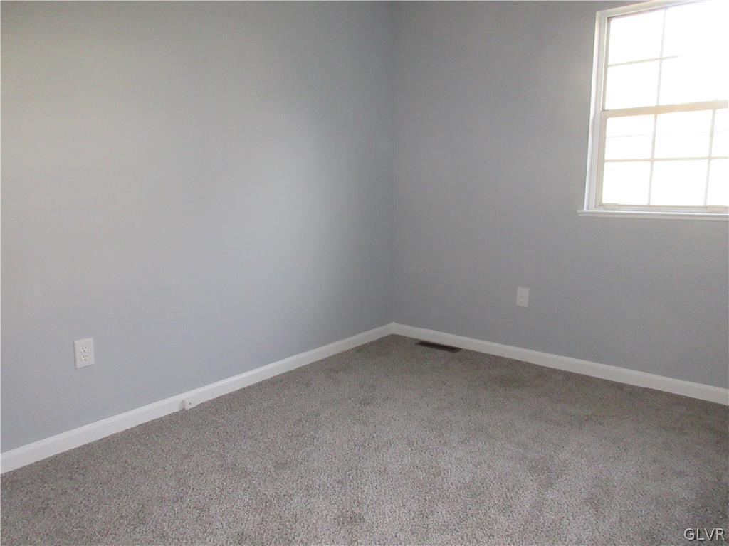 1242 Stanford Road Bethlehem, PA 18018 - Photo 16 of 22 Bedroom
