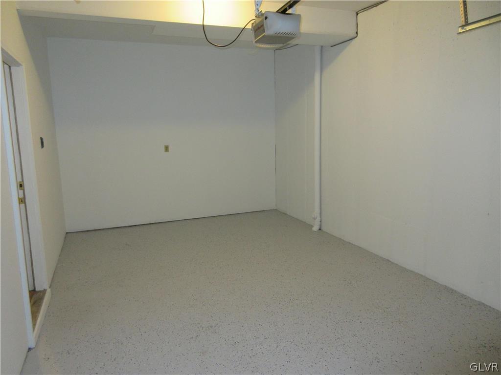 1242 Stanford Road Bethlehem, PA 18018 - Photo 20 of 22 Garage