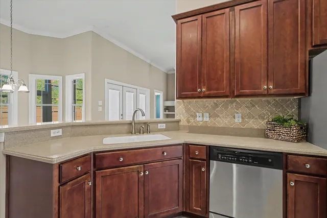 $489,000 | 5442 Burris Court, Tallahassee, FL 32317