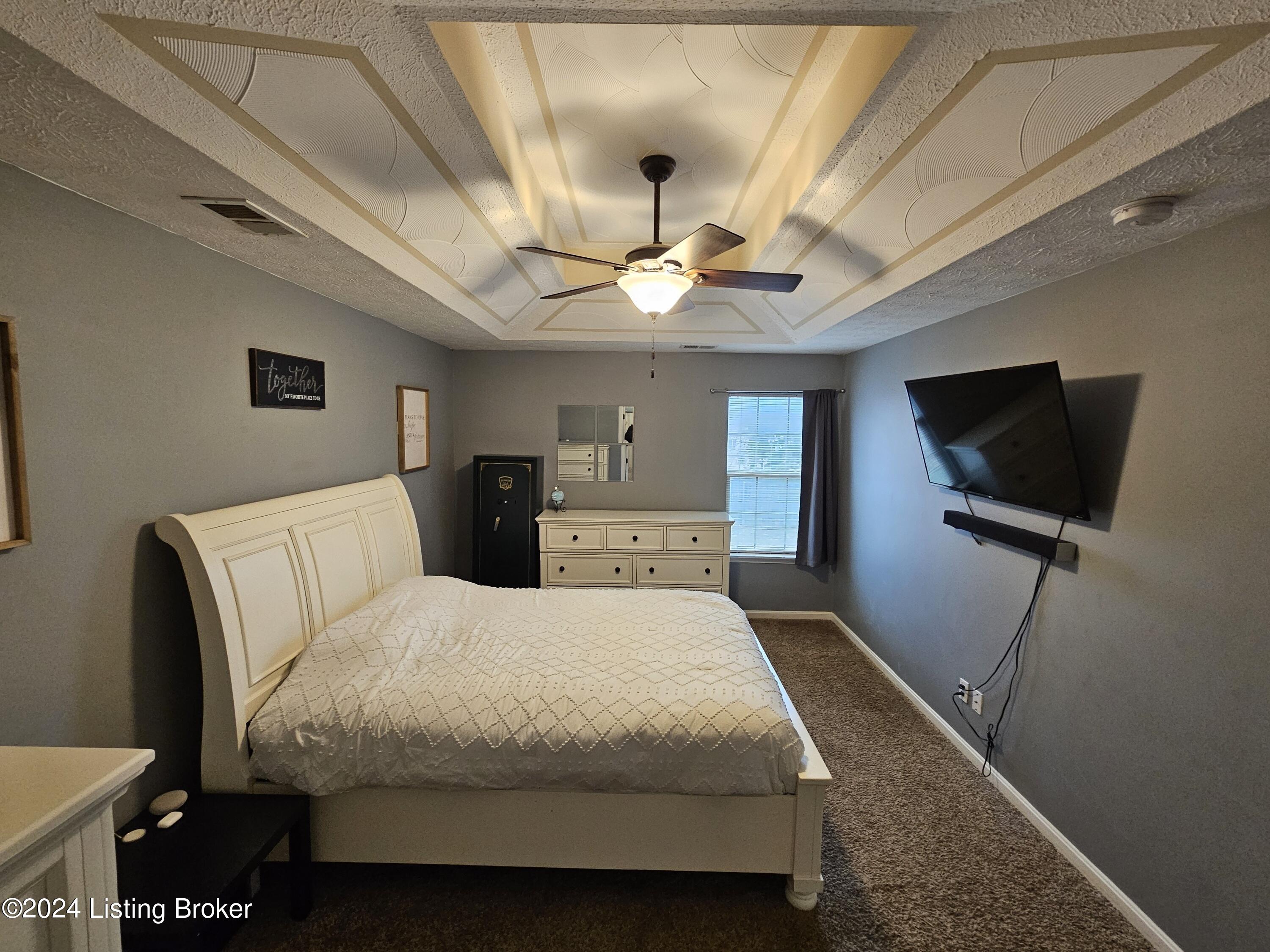554 Madison Rae Boulevard Shepherdsville, KY 40165 - Photo 13 of 22 Master BR