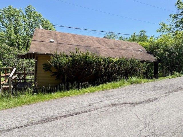 1611 Crawford Road Imperial, PA 15126 - Photo 1 of 31 Welcome to 1611 Crawford Road
