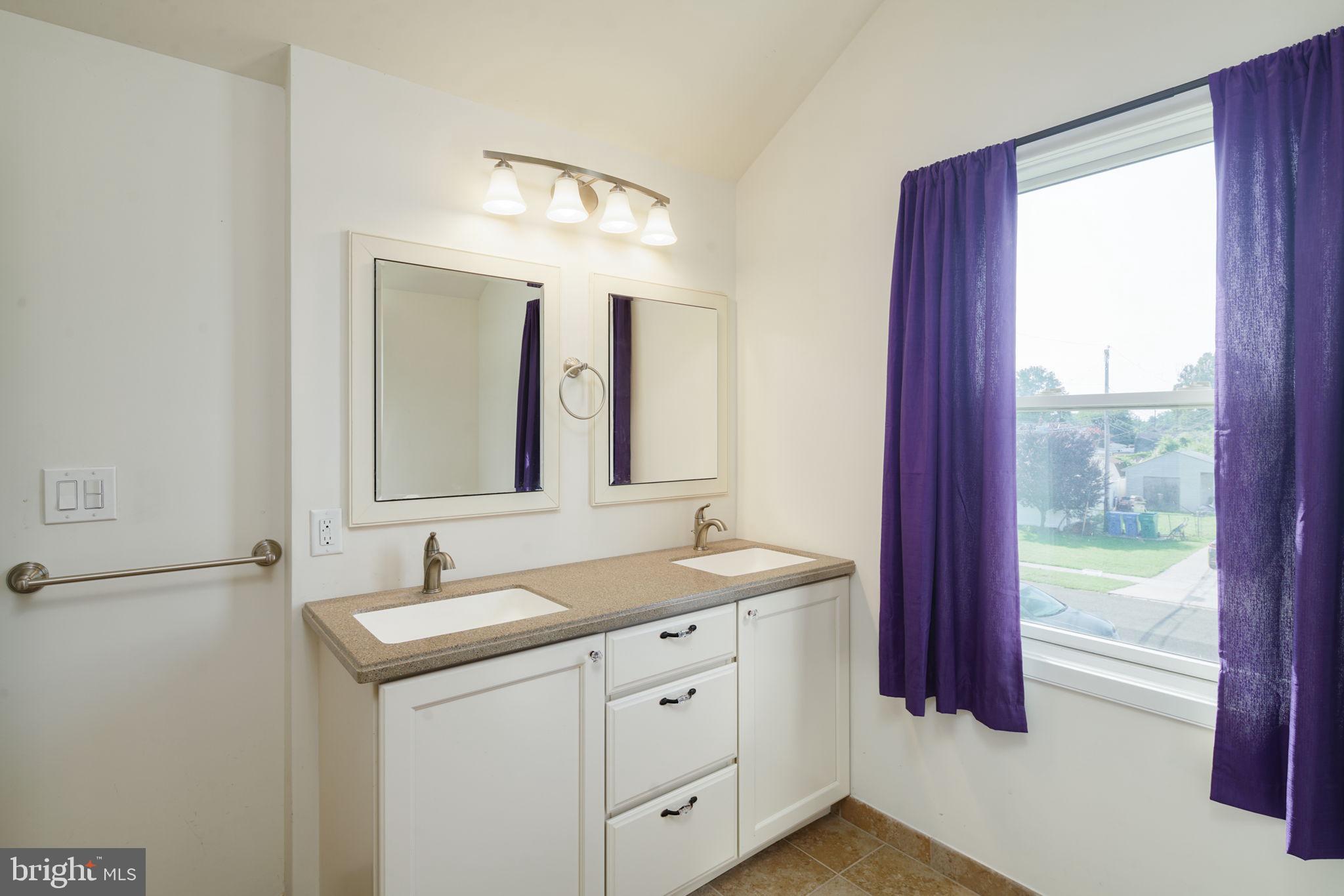 55 Grasspond Road Levittown, PA 19057 - Photo 17 of 33