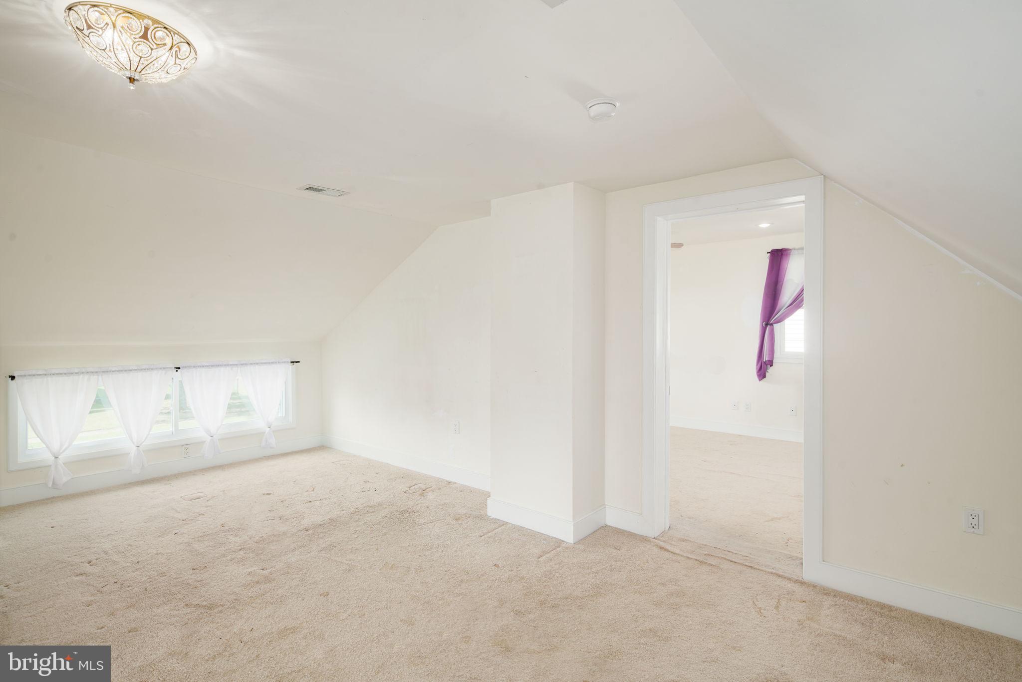55 Grasspond Road Levittown, PA 19057 - Photo 23 of 33