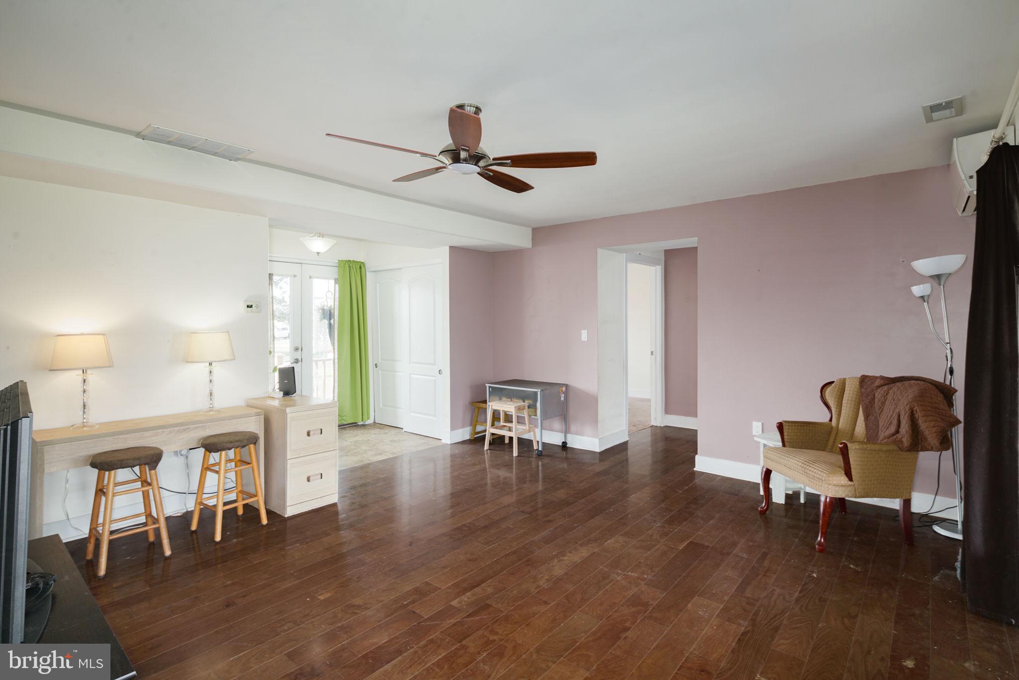55 Grasspond Road Levittown, PA 19057 - Photo 6 of 33