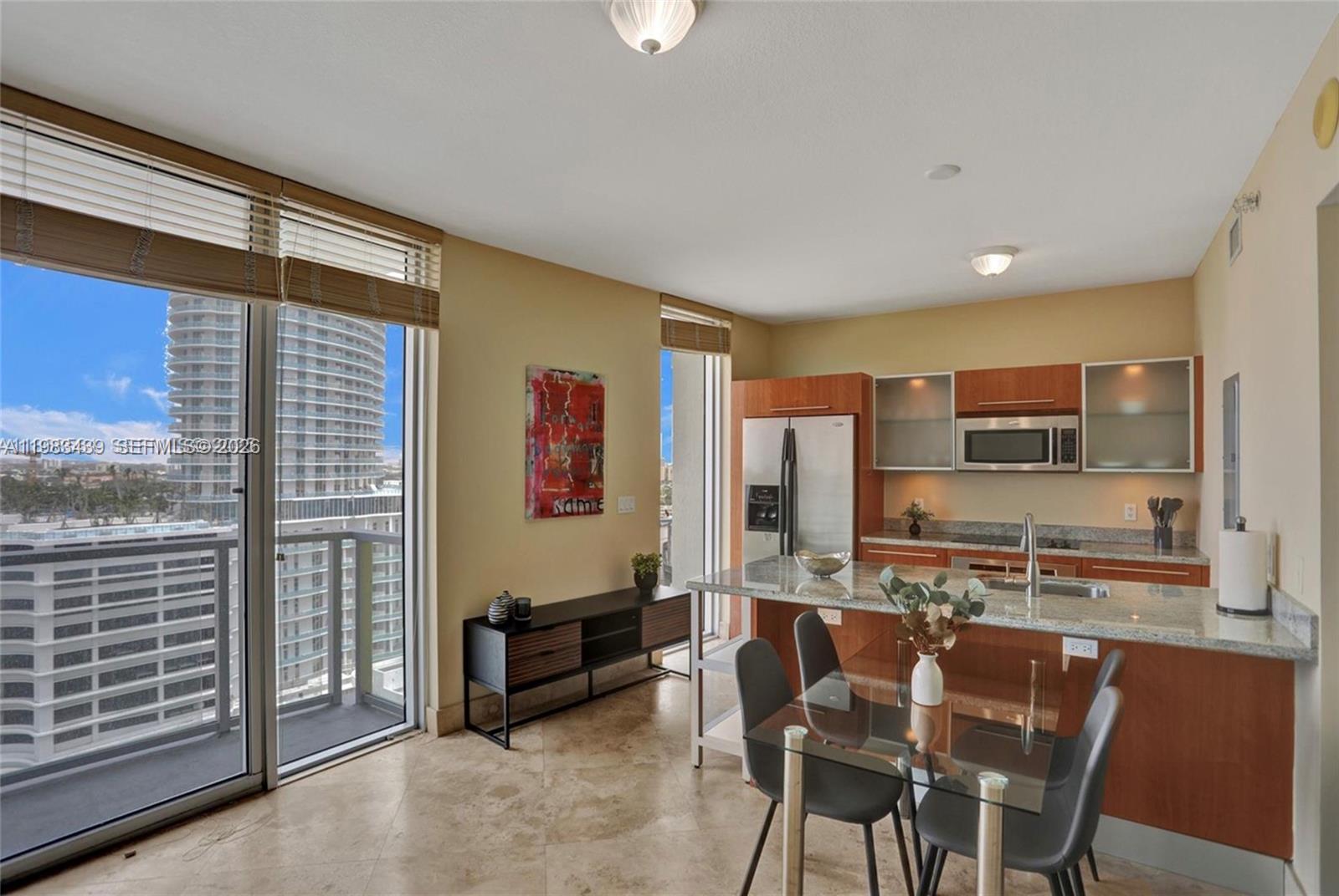 185 Southwest 7th Street, Unit 1600 Miami, FL 33130 - Photo 16 of 38