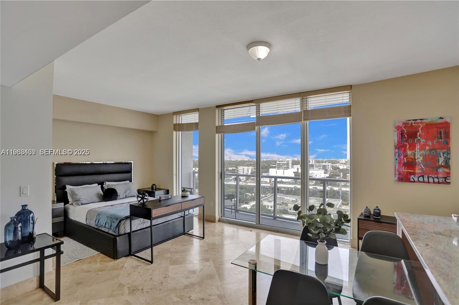 185 Southwest 7th Street, Unit 1600 Miami, FL 33130 - Photo 2 of 38