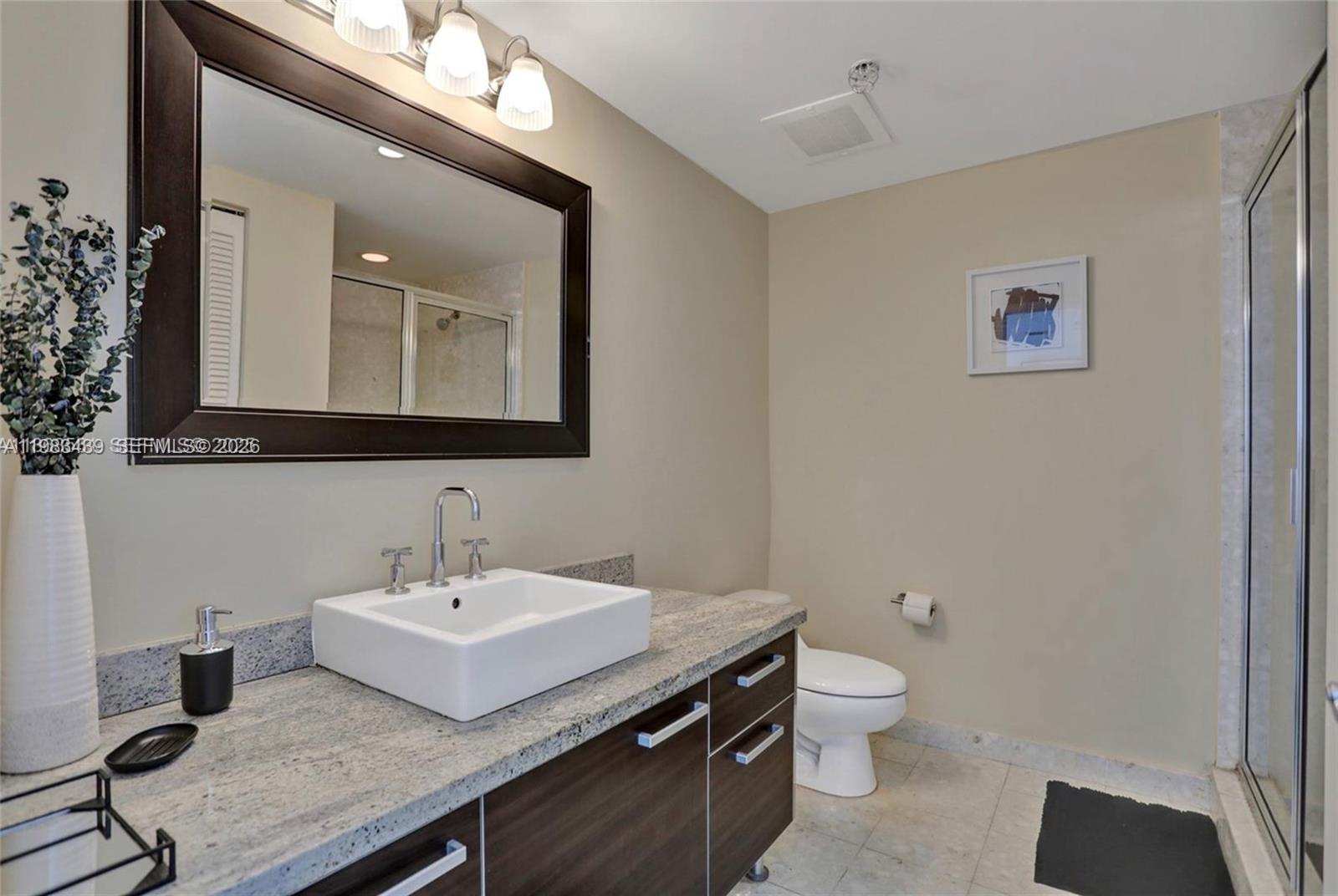 185 Southwest 7th Street, Unit 1600 Miami, FL 33130 - Photo 24 of 38