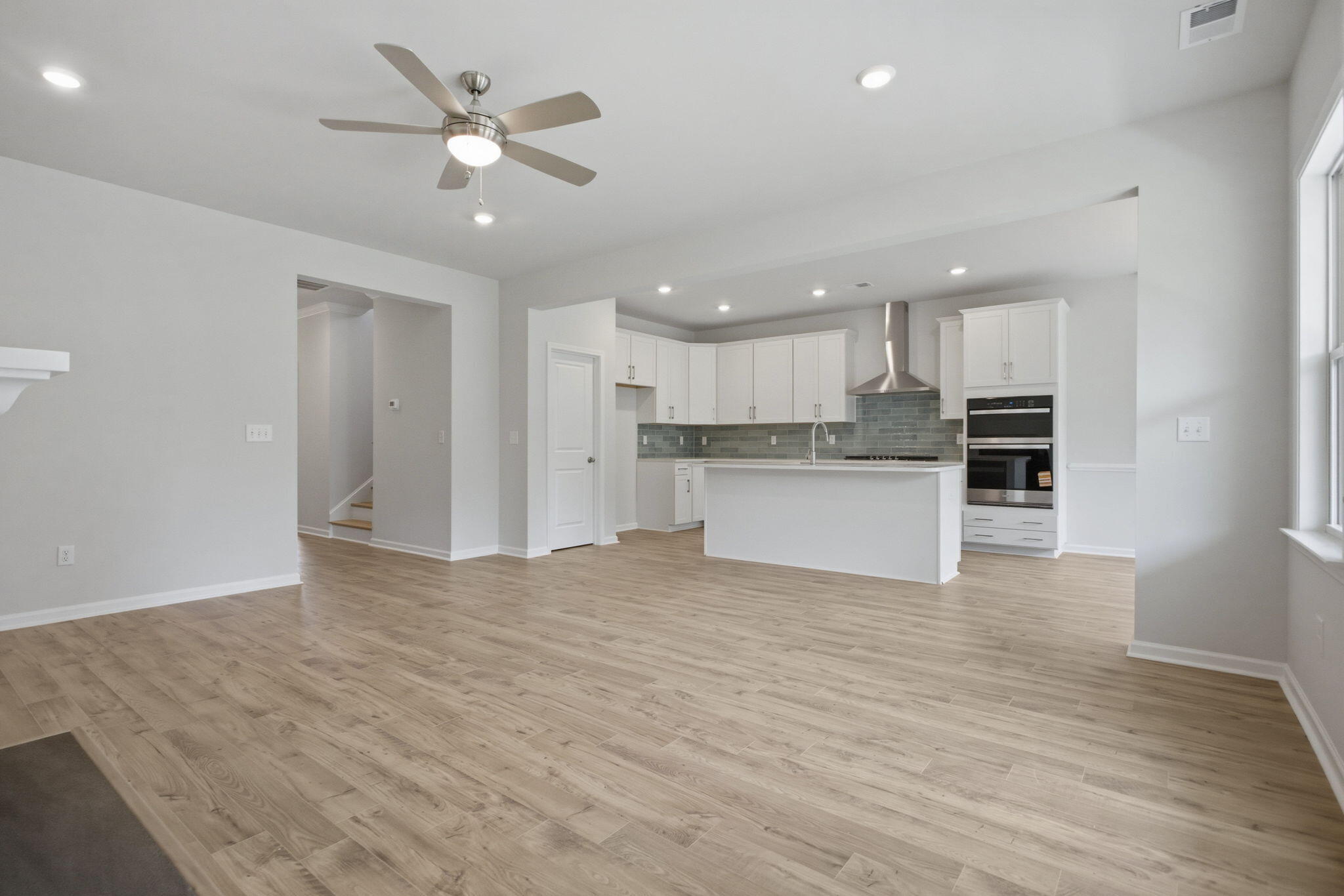 130 Teal Lane, Unit 63 Seneca, SC 29678 - Photo 10 of 38 GRN_THEPIER_FLETCHER_130TEALLANE (11)