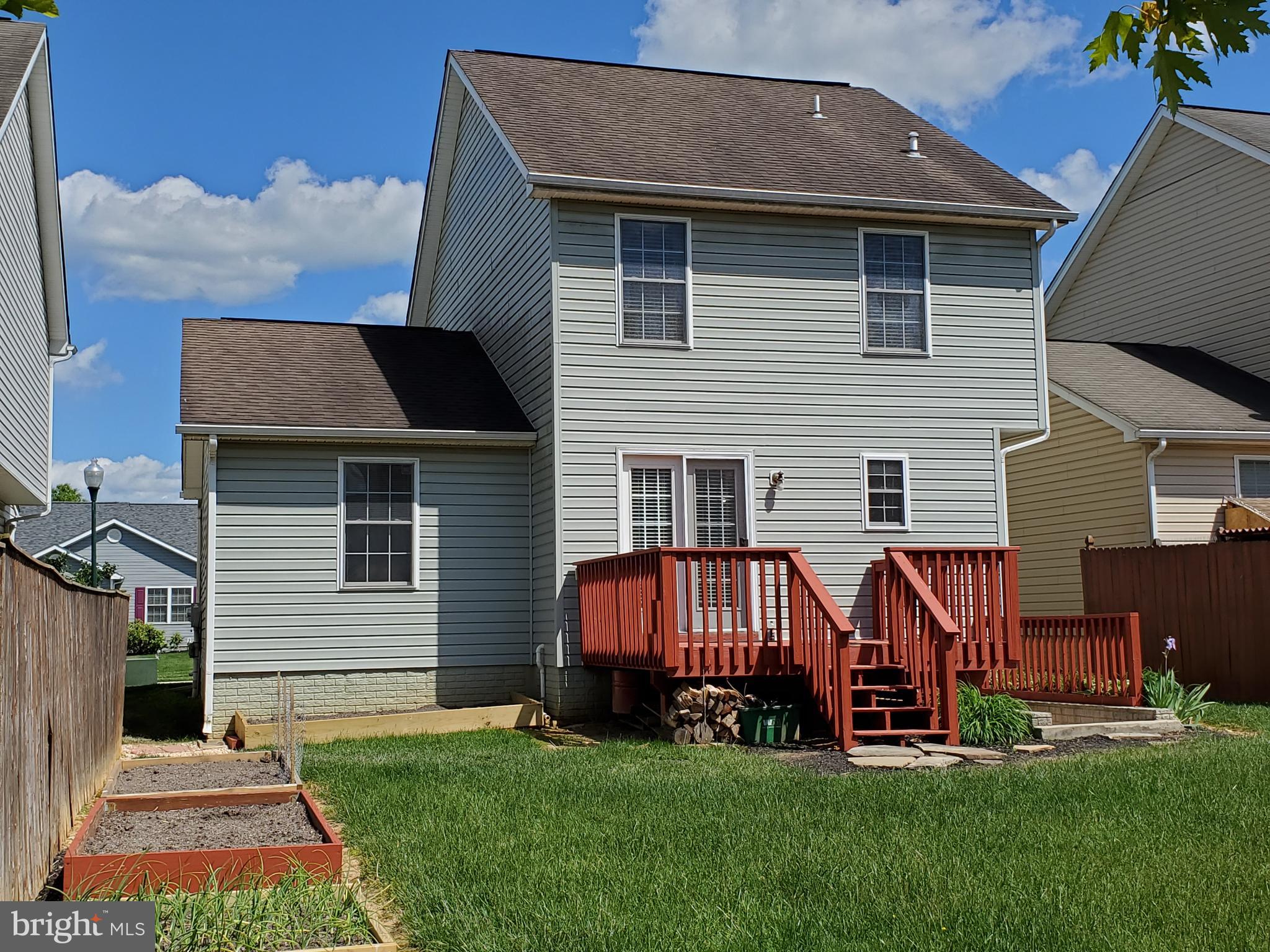 111 Peter Rabbit Drive Ranson, WV 25438 - Photo 5 of 8