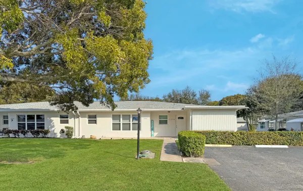 $146,000 | 7376 West Oakridge Circle, Unit C, Lantana, FL 33462