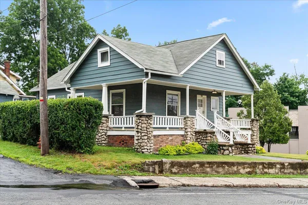 $1,650 | 453 Highway 17M, Unit 2, Middletown, NY 10940
