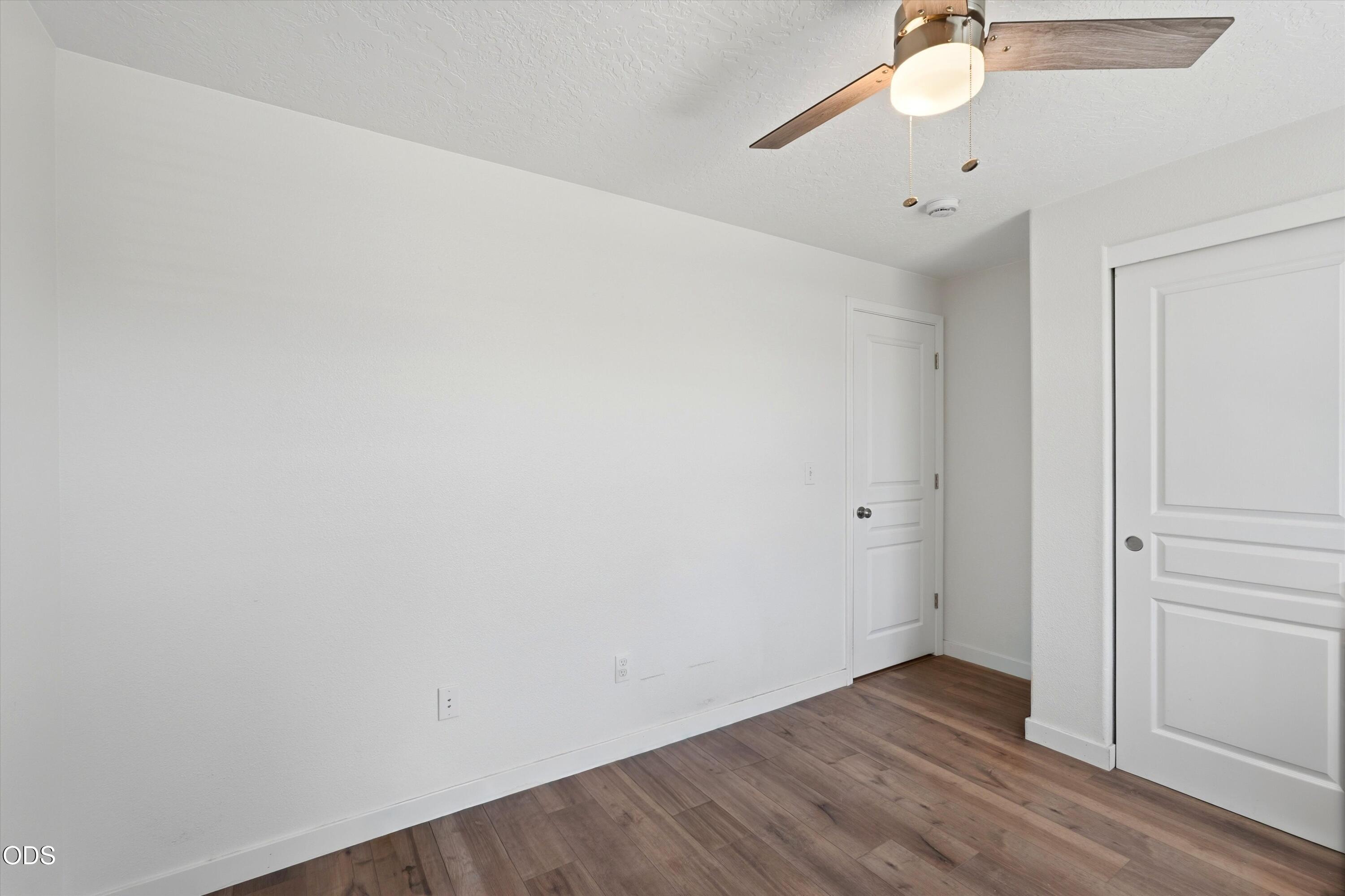 222 Southwest 33rd Drive Redmond, OR 97756 - Photo 16 of 26