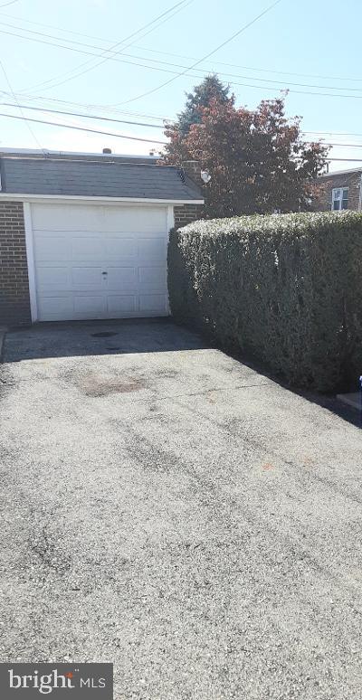 804 Ripley Street Philadelphia, PA 19111 - Photo 23 of 23 Four car driveway and detached garage