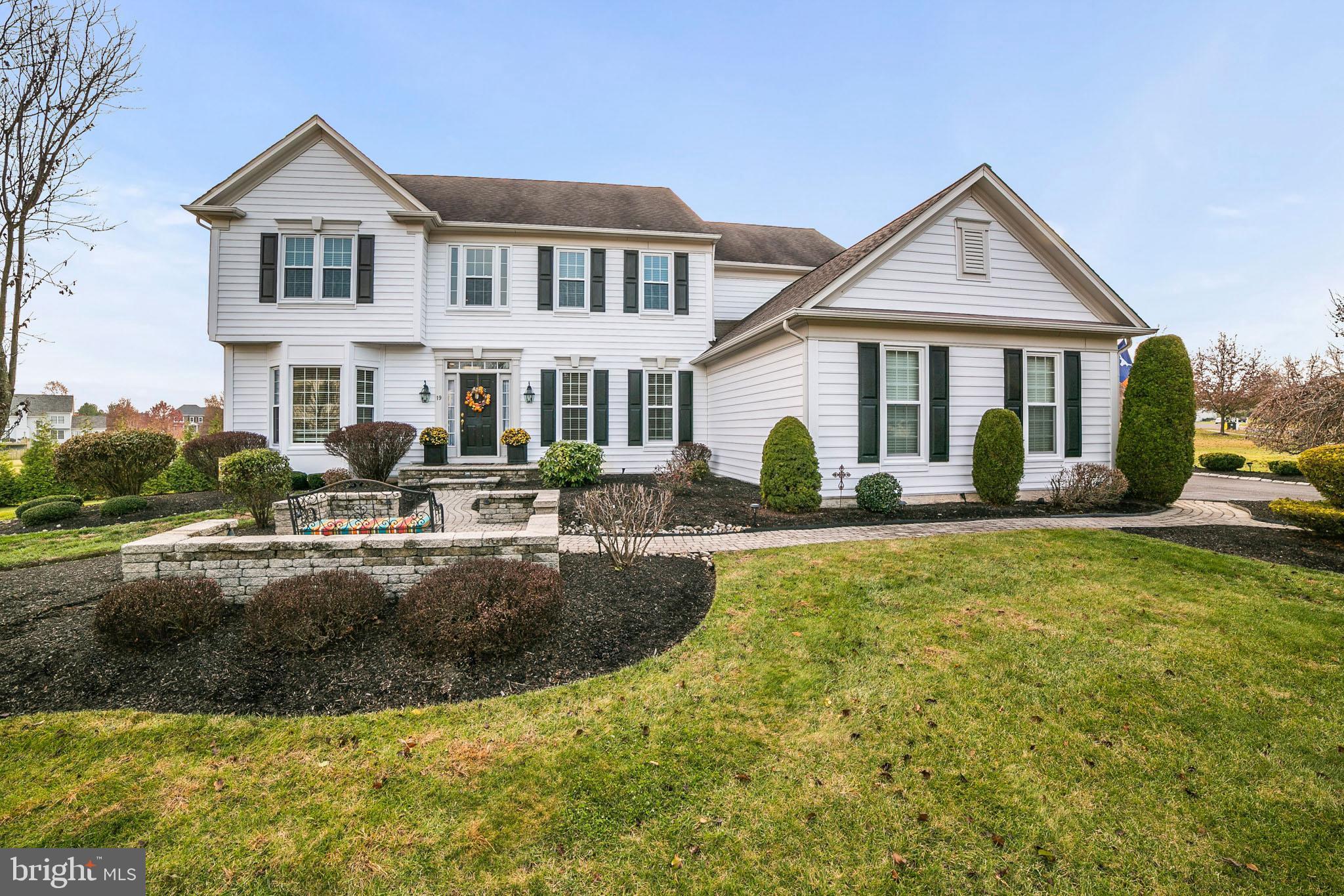 19 Eagleton Farm Road Newtown, PA 18940 - Photo 1 of 32