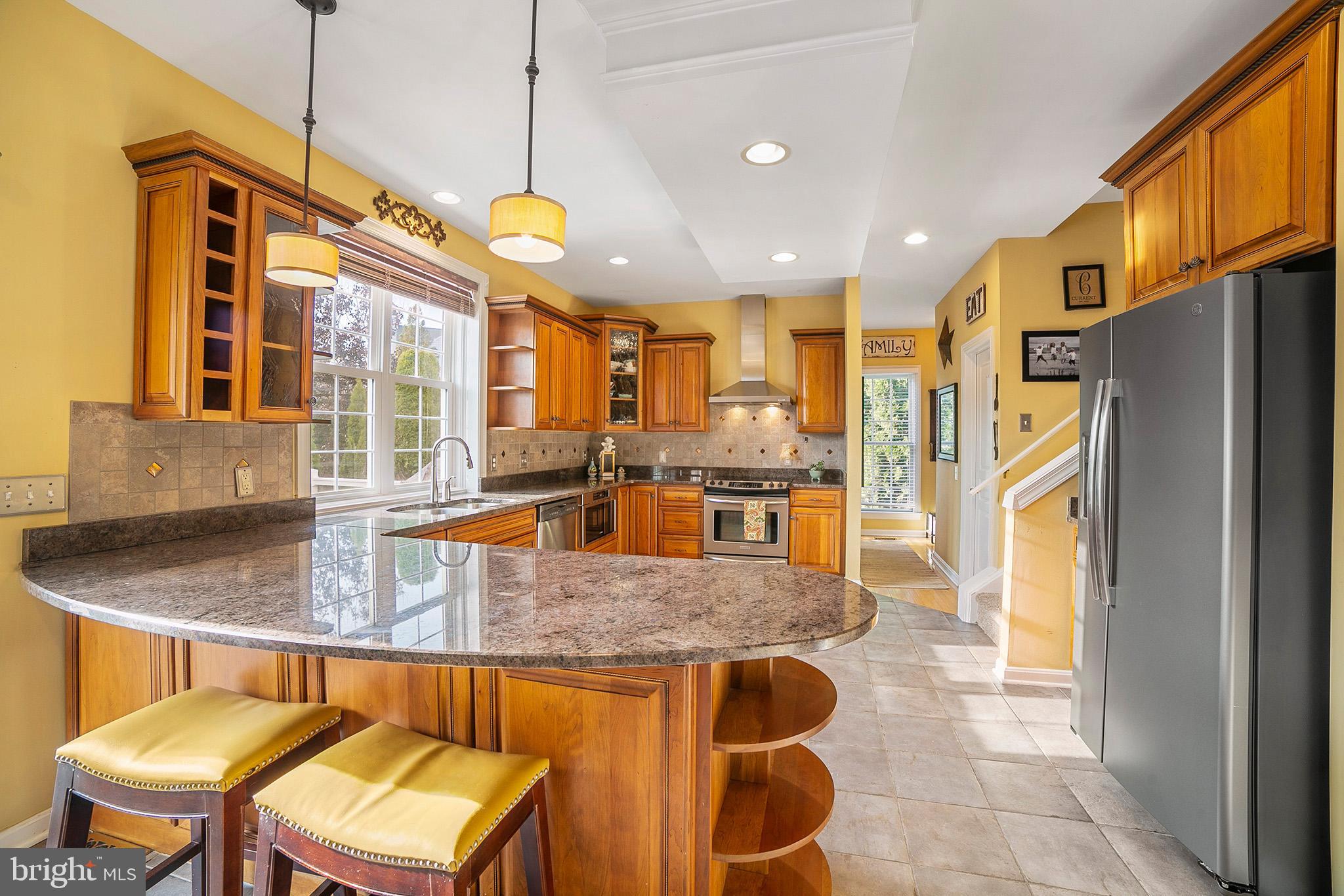 19 Eagleton Farm Road Newtown, PA 18940 - Photo 11 of 32 Kitchen