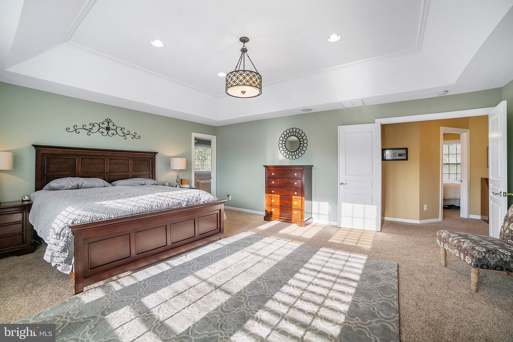 19 Eagleton Farm Road Newtown, PA 18940 - Photo 15 of 32 Master bedroom
