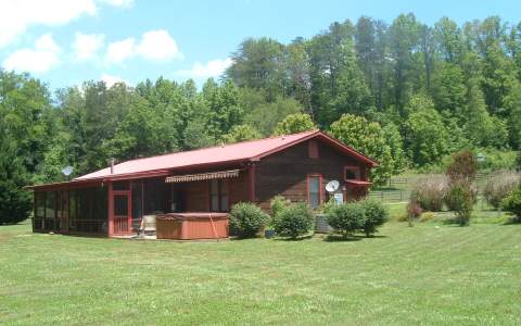 1256 G Hooper Road Hiawassee, GA 30546 - Photo 1 of 1 Main View