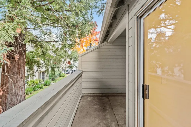 a view of a window in the balcony
