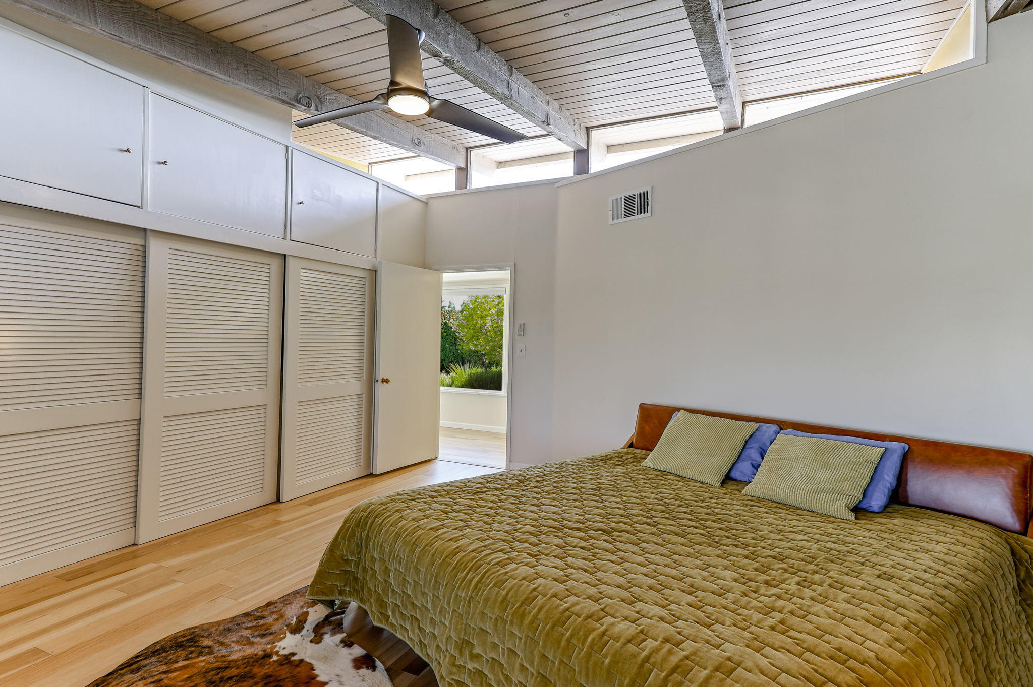 860 Rio Street Red Bluff, CA 96080 - Photo 26 of 50 a bedroom with a bed and a window