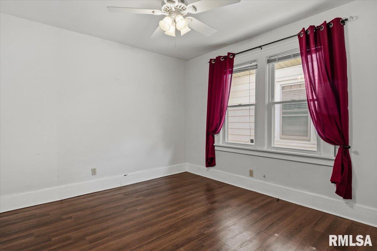 872 South MacArthur Boulevard Springfield, IL 62704 - Photo 20 of 37