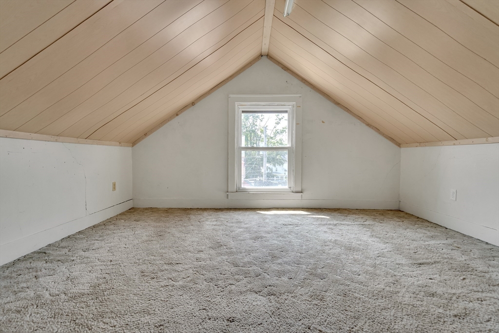 121 Myrtle Street Melrose, MA 02176 - Photo 21 of 26