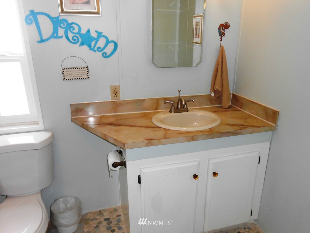 1018 Monte Elma Road, Unit 7 Elma, WA 98541 - Photo 15 of 25 Gallery Image 15