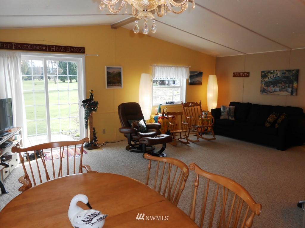 1018 Monte Elma Road, Unit 7 Elma, WA 98541 - Photo 9 of 25 Gallery Image 9