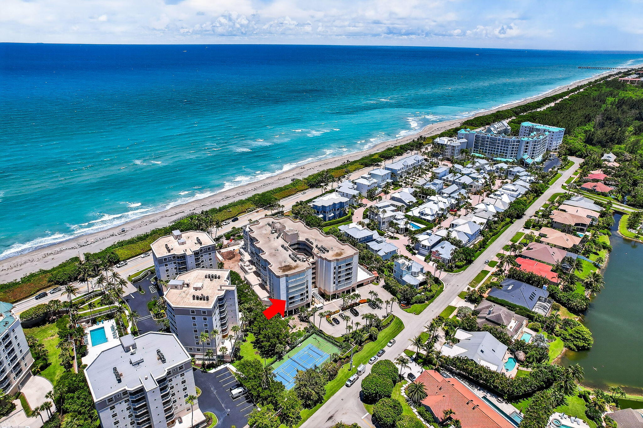 176 Helios Drive, Unit 210 Jupiter, FL 33477 - Photo 37 of 47 11-web-or-mls-DJI_0154