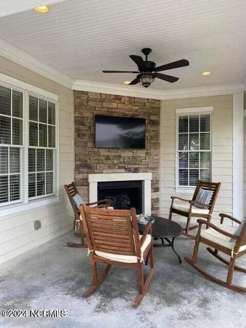 $137,000 | 300 Cochrane Castle Circle, Unit 1, Pinehurst, NC 28374