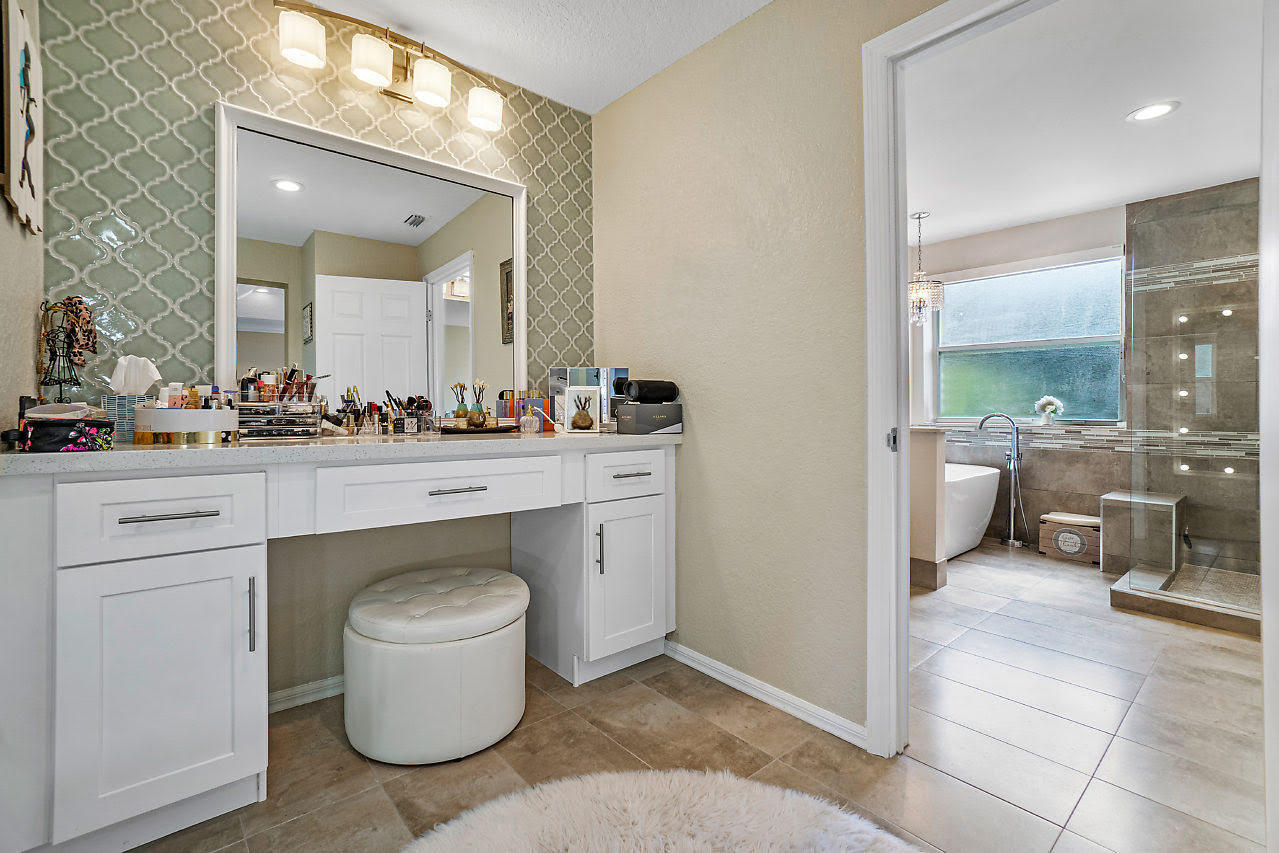 11173 Harbour Springs Circle Boca Raton, FL 33428 - Photo 19 of 68 19