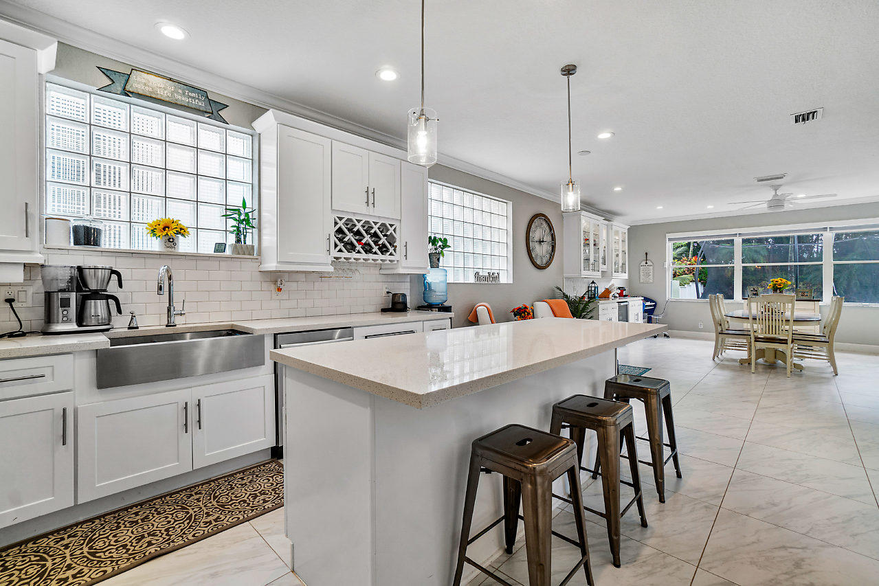 11173 Harbour Springs Circle Boca Raton, FL 33428 - Photo 10 of 68 10