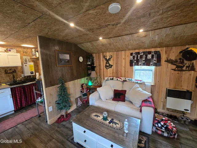 $69,500 | 345 Kelly Road, Stratford, NY 13470