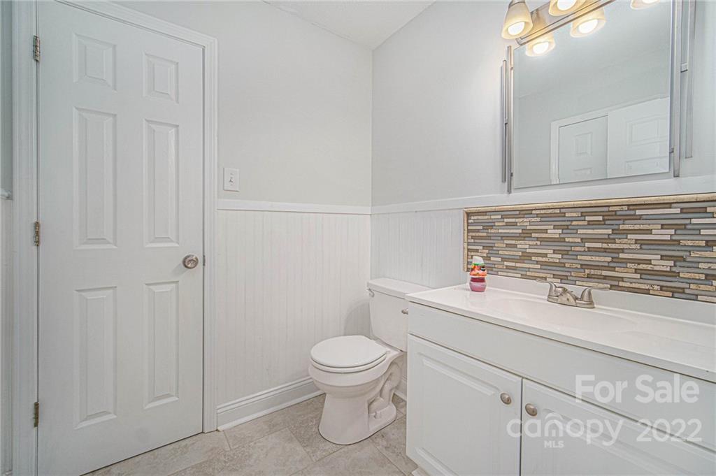 411 Ashebrook Park Road Dallas, NC 28034 - Photo 17 of 17 Gallery Image 17