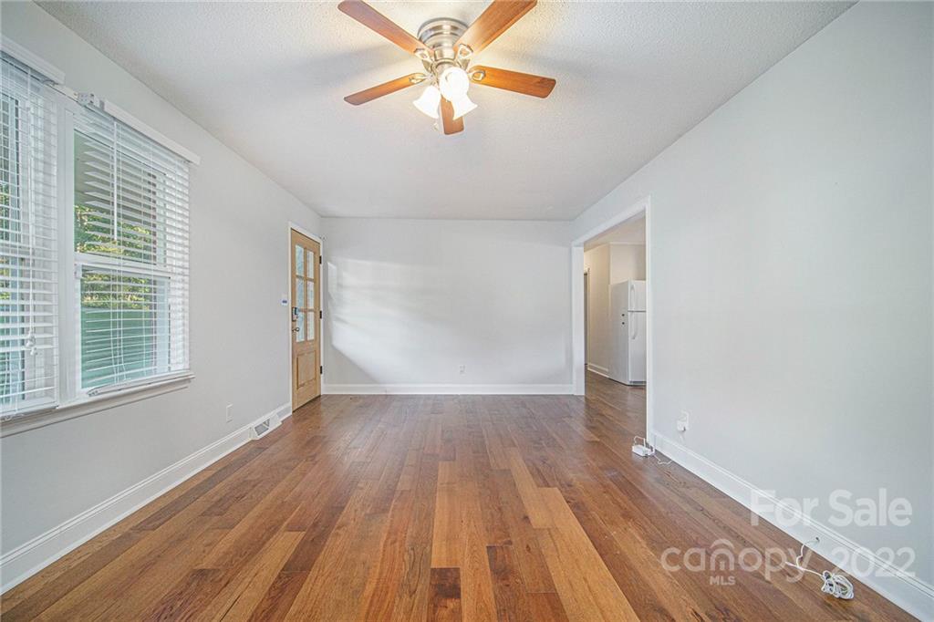 411 Ashebrook Park Road Dallas, NC 28034 - Photo 7 of 17 Gallery Image 7