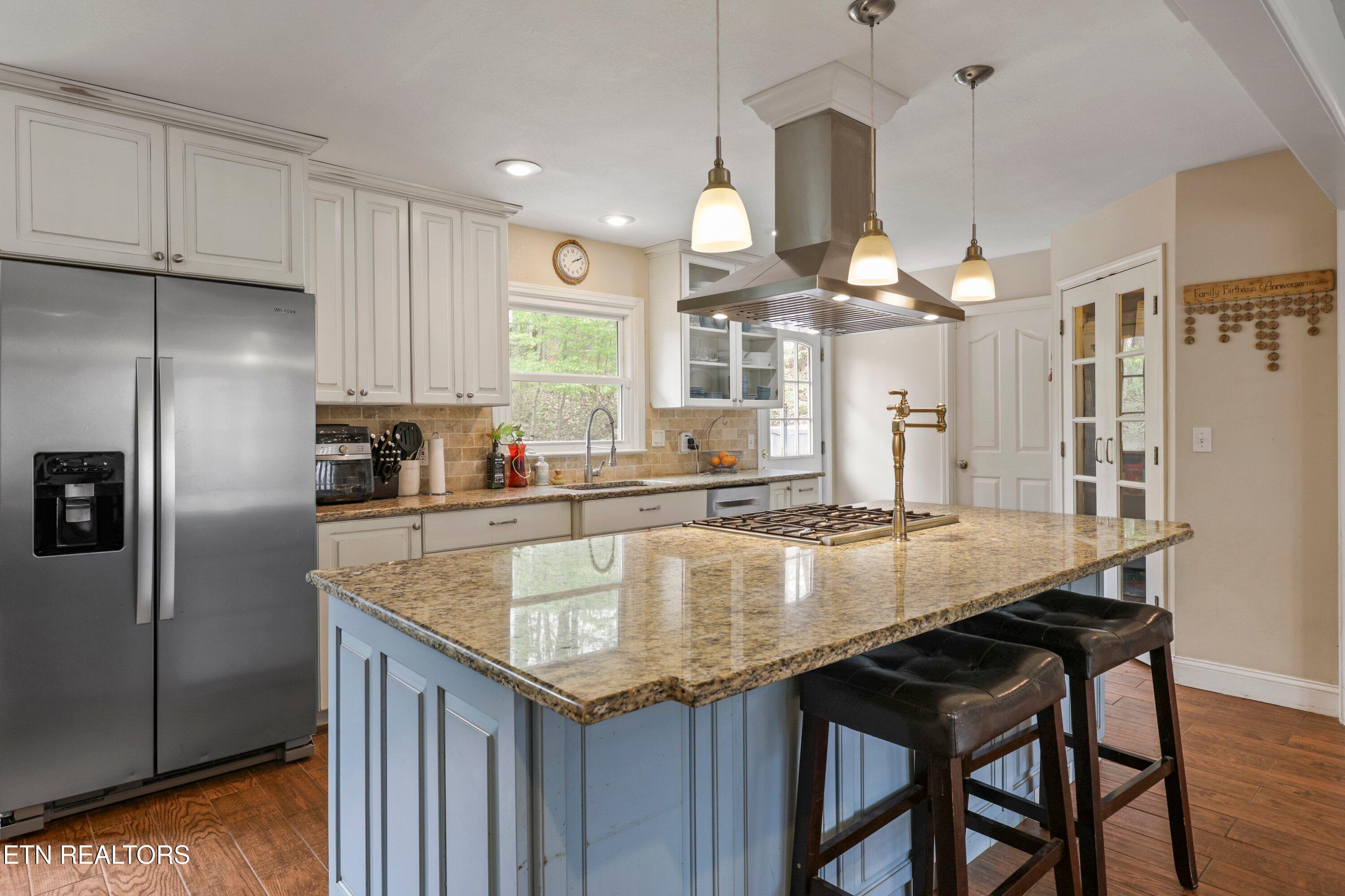 100 Moss Road Oak Ridge, TN 37830 - Photo 2 of 42 Kitchen
