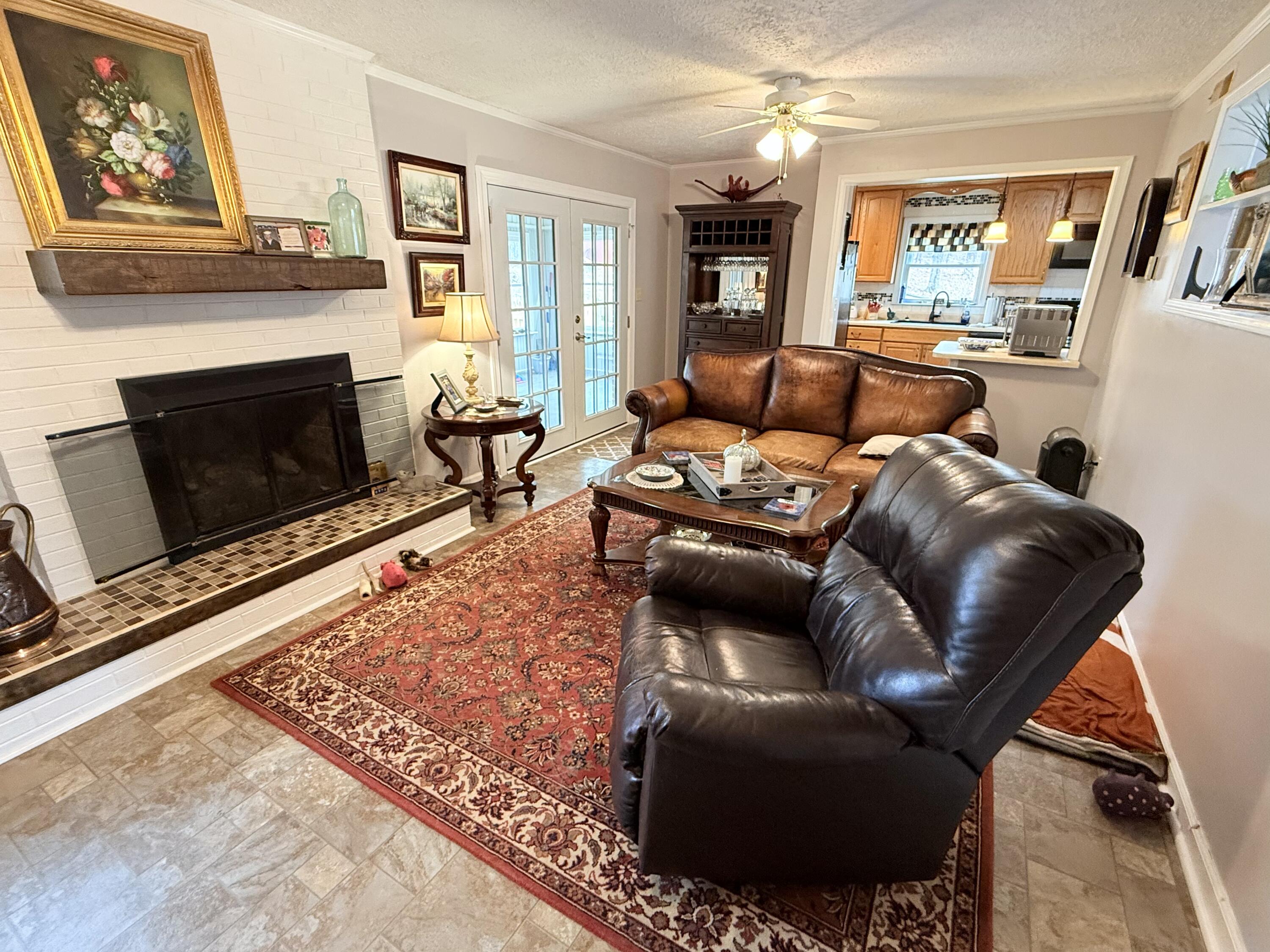 136 Sherwood Drive Blue Ridge, VA 24064 - Photo 20 of 20 Den