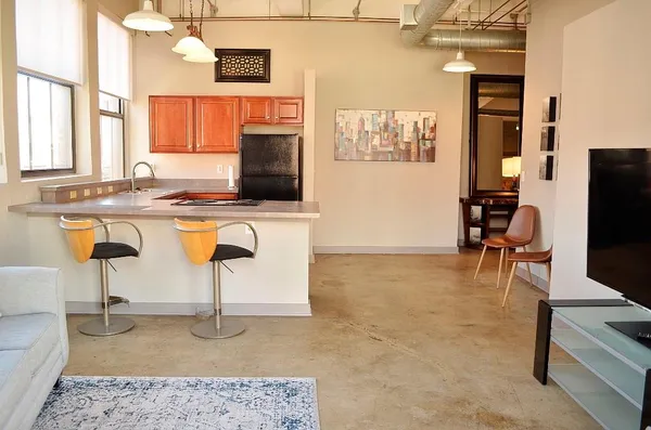 $280,000 | 1535 Walnut Street, Unit 301, Kansas City, MO 64108