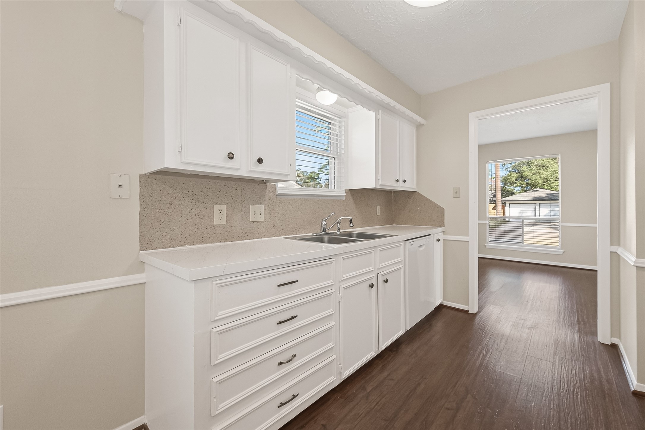 2406 Deasa Drive Spring, TX 77373 - Photo 11 of 33 Kitchen