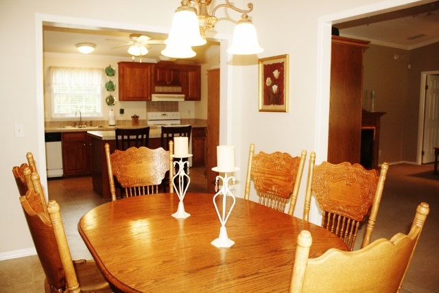 328 Deer Creek Road Easley, SC 29640 - Photo 8 of 26
