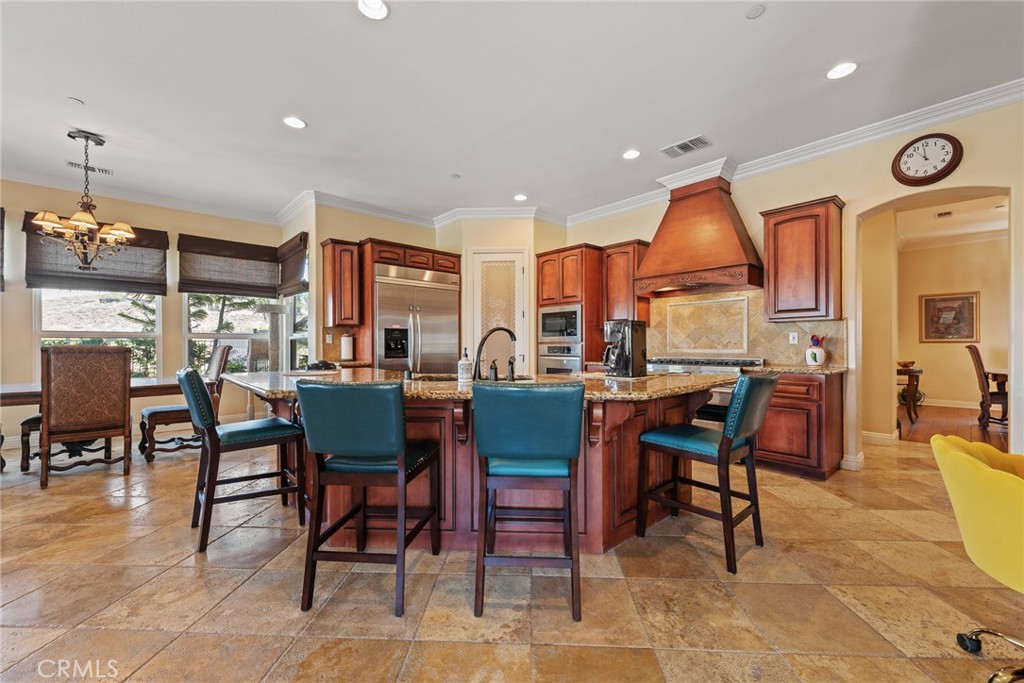 9609 Equestrian Drive Riverside, CA 92503 - Photo 11 of 41