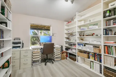 $1,997,000 | 900 Longhorn Trail, Wimberley, TX 78676