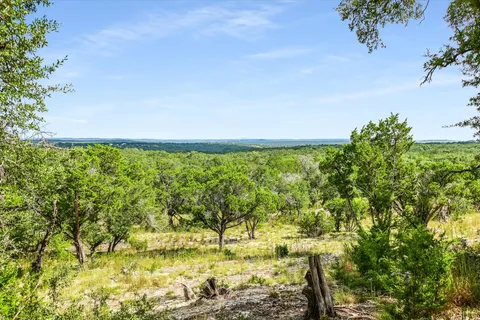 $1,997,000 | 900 Longhorn Trail, Wimberley, TX 78676
