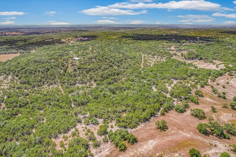 $1,997,000 | 900 Longhorn Trail, Wimberley, TX 78676