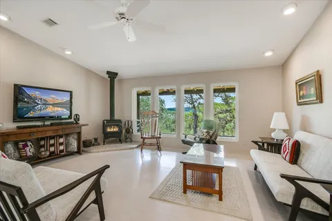 $1,997,000 | 900 Longhorn Trail, Wimberley, TX 78676
