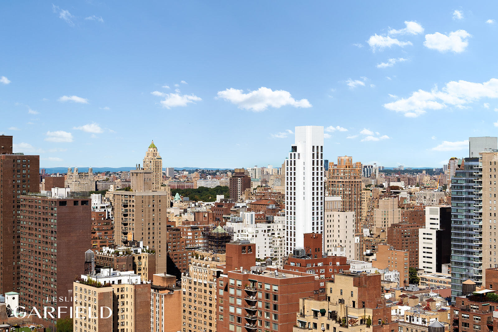 400 East 70th Street, Unit 3602 Manhattan, NY 10021 - Photo 19 of 21 a view of a city