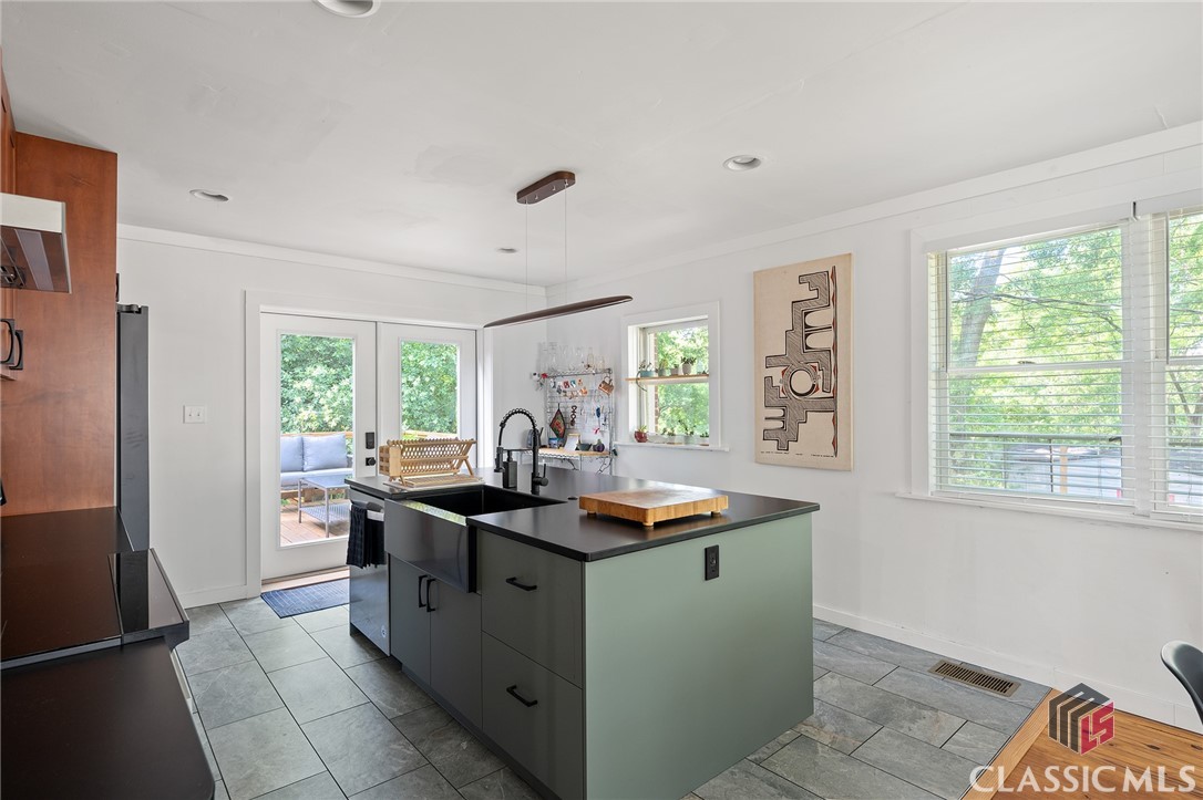 278 Fourth Street Athens, GA 30601 - Photo 15 of 47
