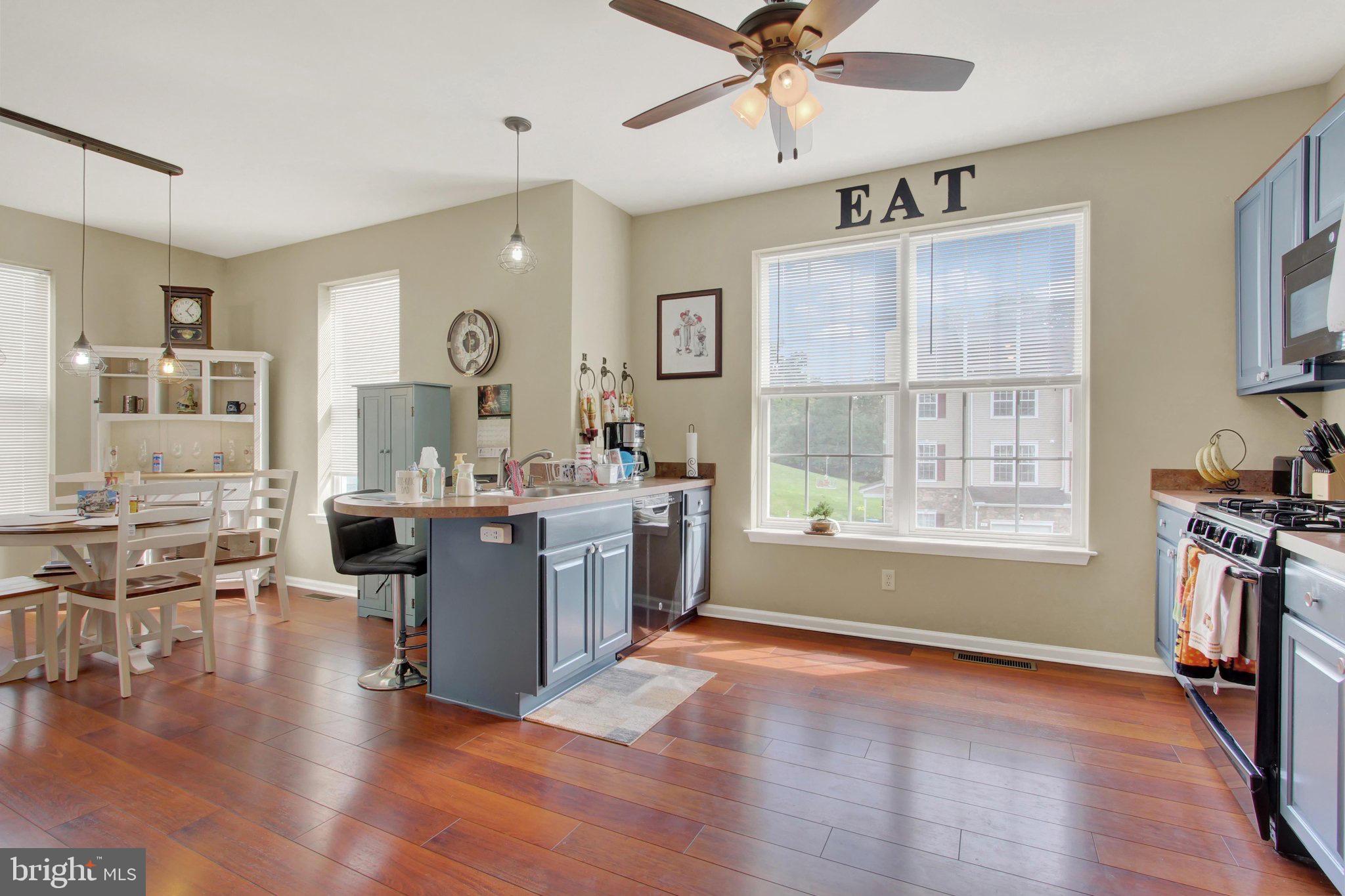 420 Marion Road, Unit 420 York, PA 17406 - Photo 12 of 27 Gallery Image 12