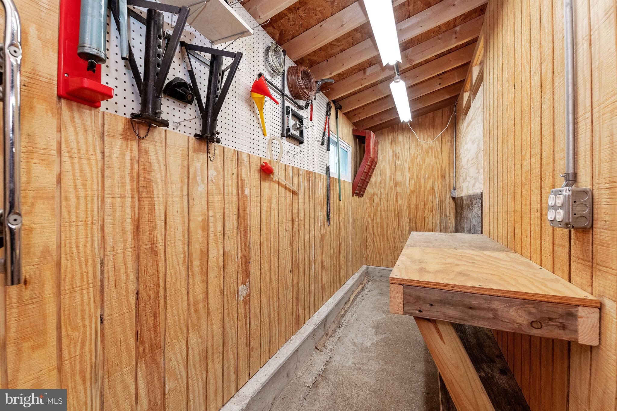 324 Wye Road Baltimore, MD 21221 - Photo 34 of 47 Workshop in Garage