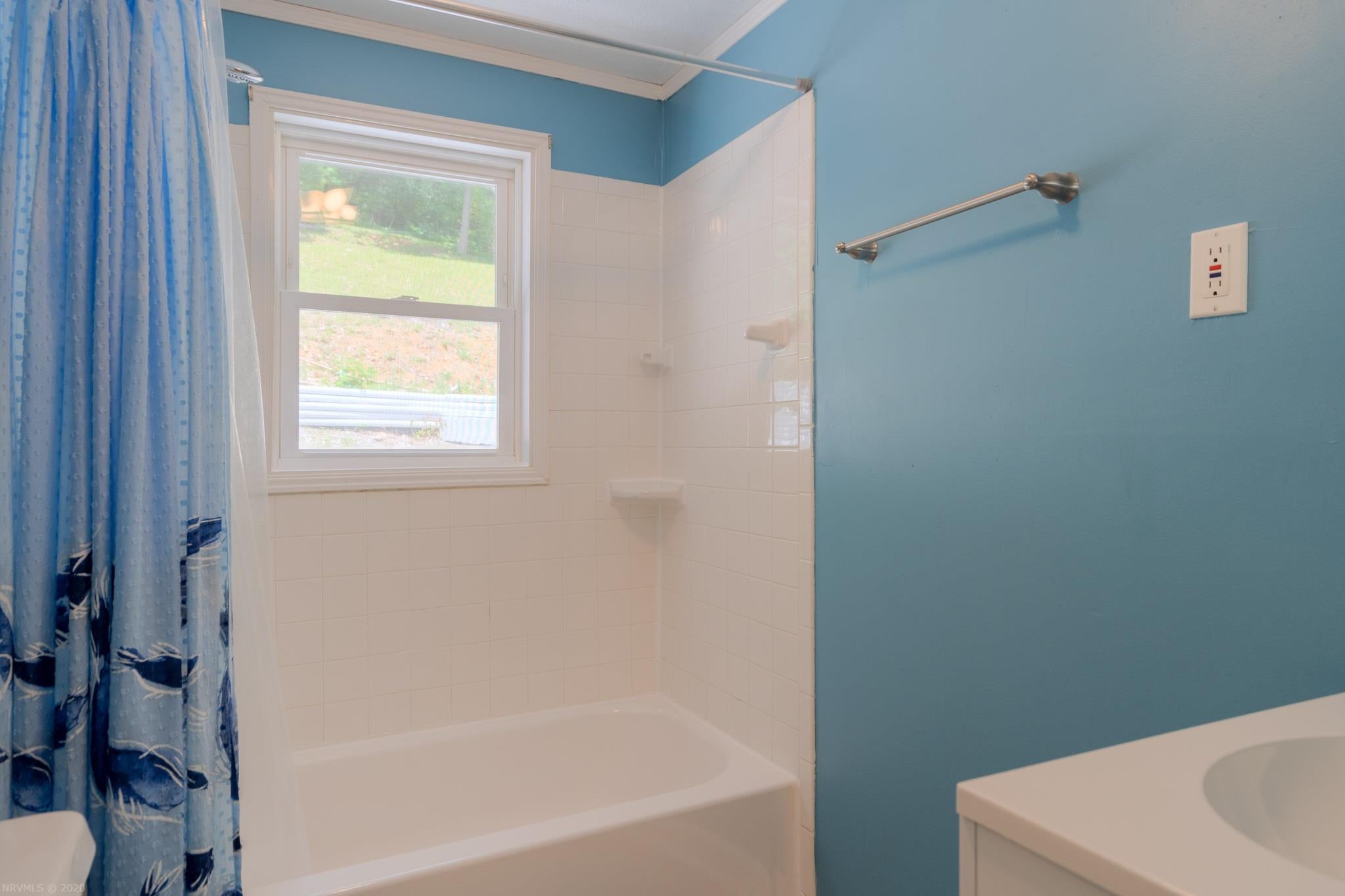 1124 Jennelle Road Blacksburg, VA 24060 - Photo 22 of 27 Gallery Image 22
