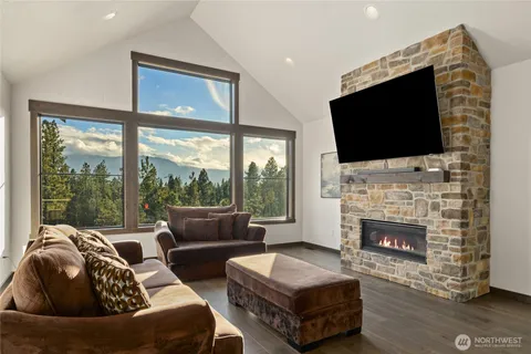 $1,495,000 | 120 Owl Ridge Drive, Cle Elum, WA 98922